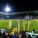 Machines à effets, étincelles, pour arrivée des joueurs de la Section Paloise et du Stade Rochelais dans le stade du Hameau